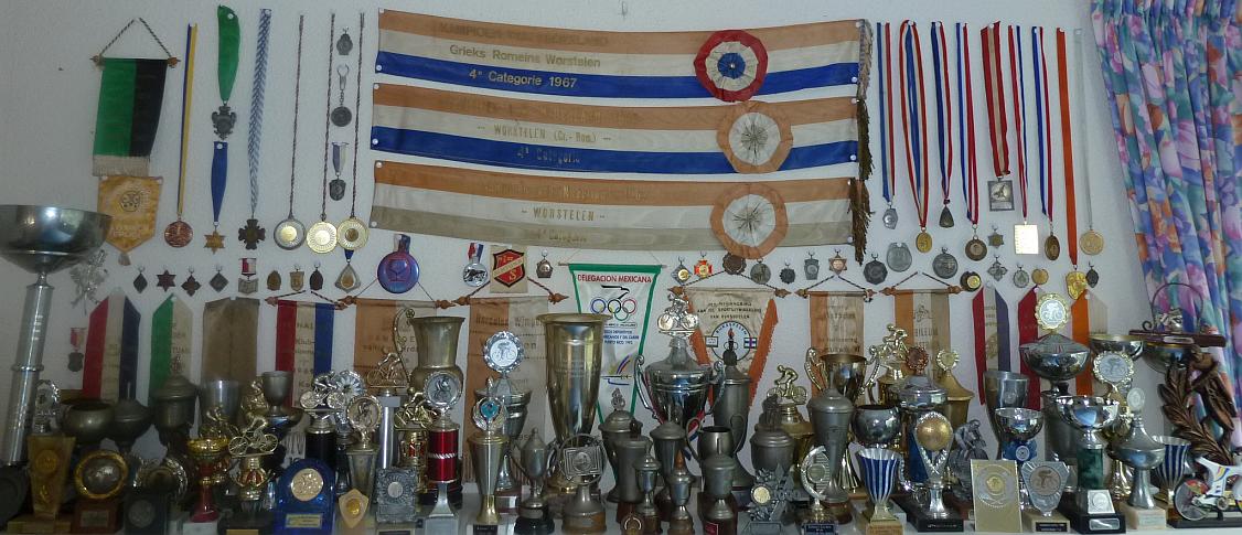 Collectie van alle bekers, diverse sporten